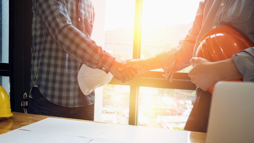 Valderci Malagosini Machado analisa como a previsibilidade construtiva reduz retrabalhos e desperdícios, elevando a eficiência, o controle de custos e a qualidade final da obra.