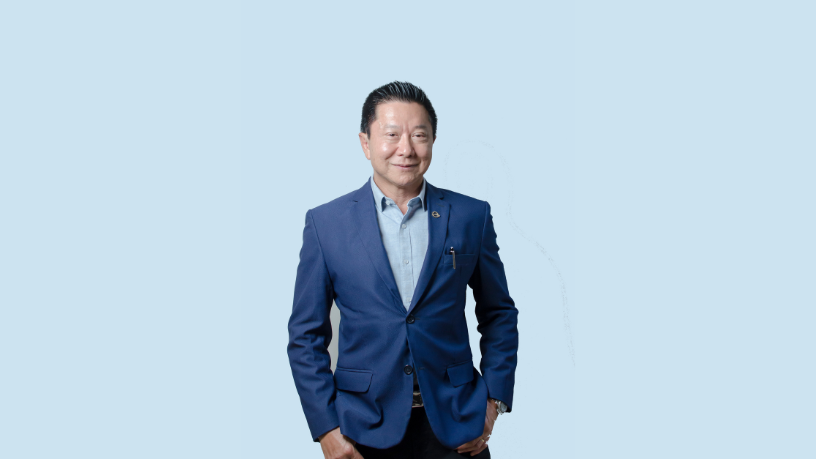 Técnica e autoestima na reconstrução mamária analisadas por Milton Seigi Hayashi.