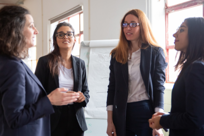 Mais mulheres na política: por que a participação feminina fortalece a democracia brasileira
