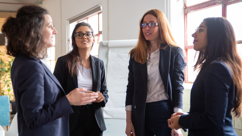 Mais mulheres na política: por que a participação feminina fortalece a democracia brasileira
